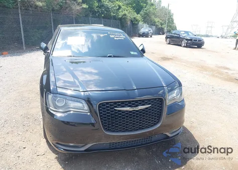 2017 Chrysler 300 300S Alloy Edition from USA, damaged, VIN 2C3CCABG1HH593898